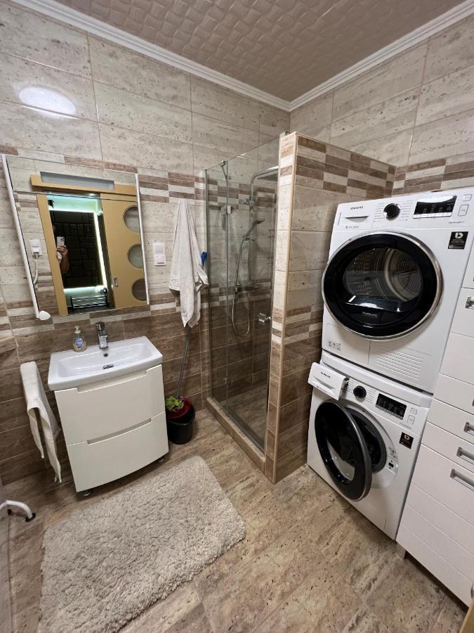 Parizsi Udvar Premium Apartman Apartment Debrecen Ngoại thất bức ảnh